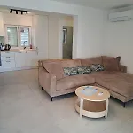 Appartamento Seafront Maja Vis