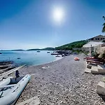 Apartamento Seafront Maja