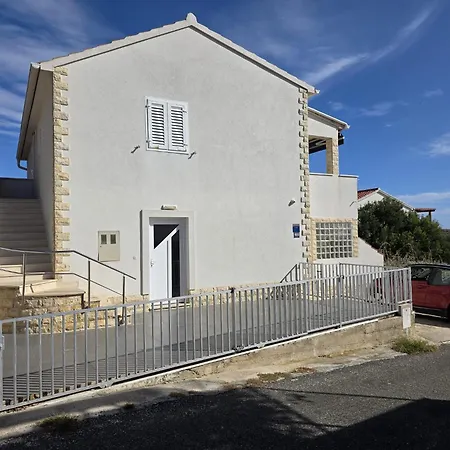 Apartman Seafront Maja Vis
