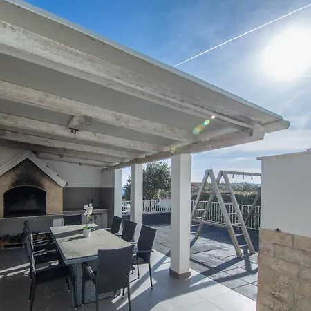 Apartman Seafront Maja Vis