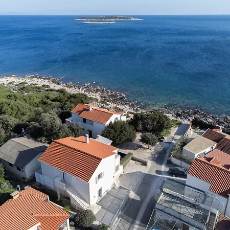 Seafront Maja Apartmán Vis