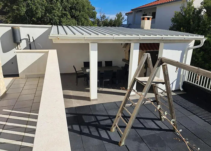 Seafront Maja Apartmán Vis